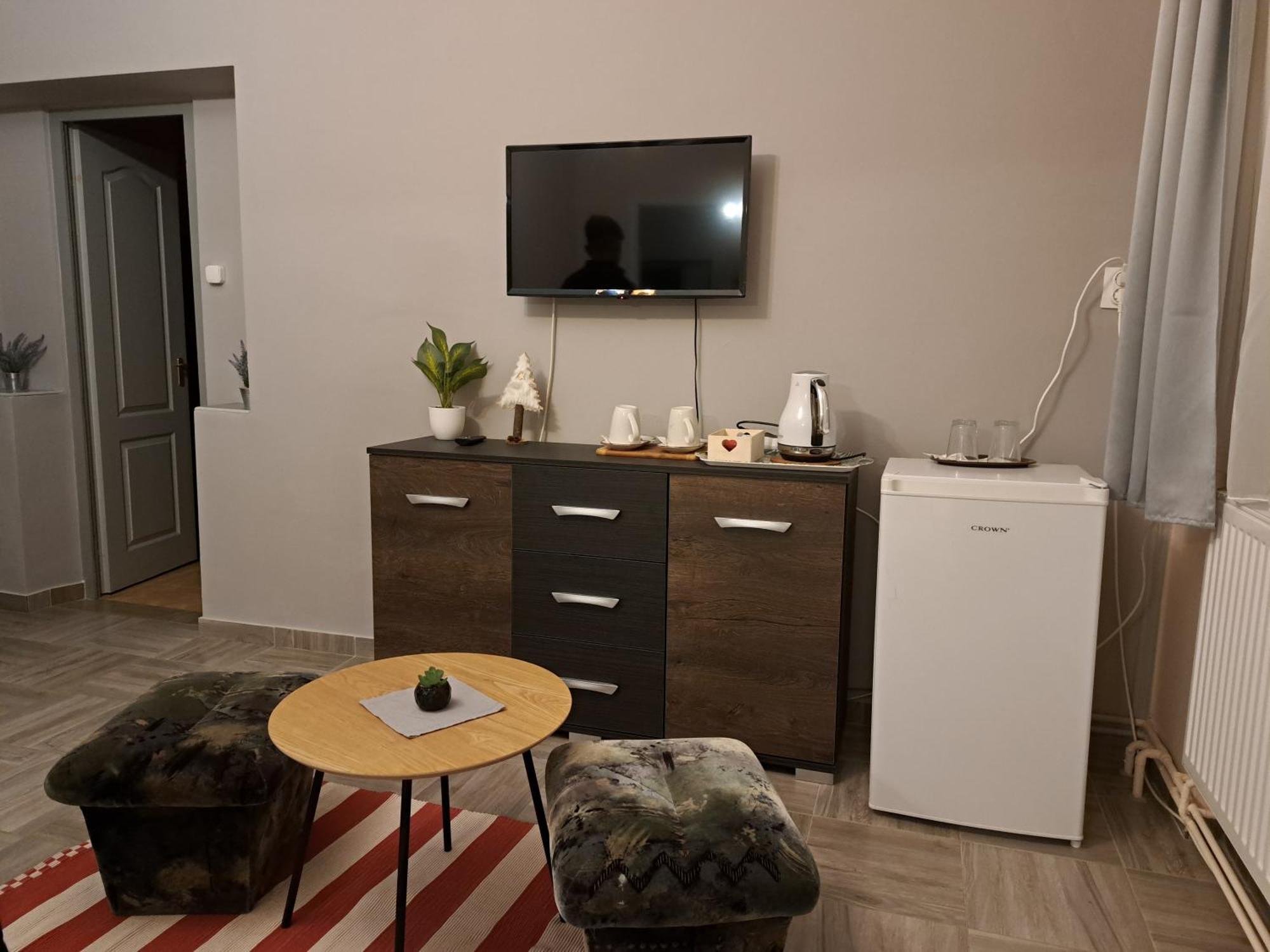 Vajdácska Kisdiofa Panzio Es Vendeglo Bed & Breakfast エクステリア 写真